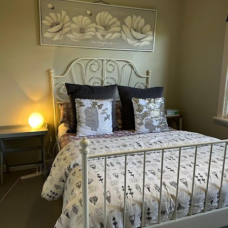 Bush Retreat Farm Stay 2 Bedroom Guest Suite Gelliondale Luaran gambar